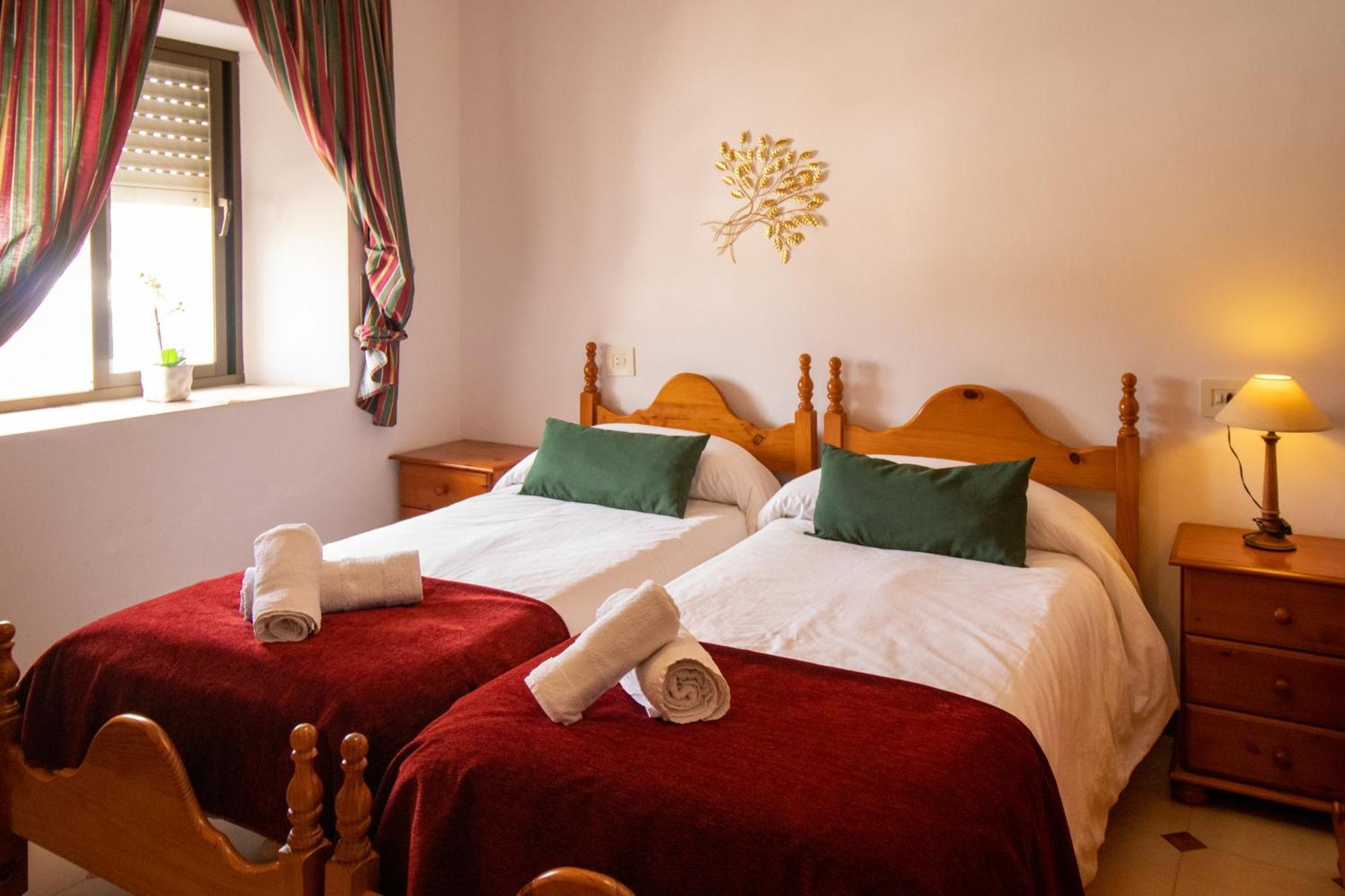 Вілла La Casa De La Lela Setenil De Las Bodegas Номер фото