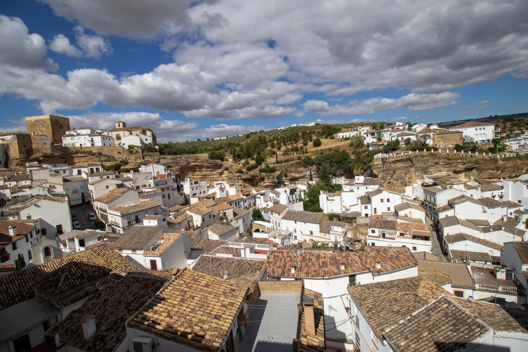 Вілла La Casa De La Lela Setenil De Las Bodegas Номер фото